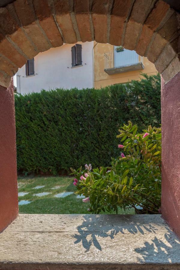 Villa Goccia Di Vino لا مورّا المظهر الخارجي الصورة